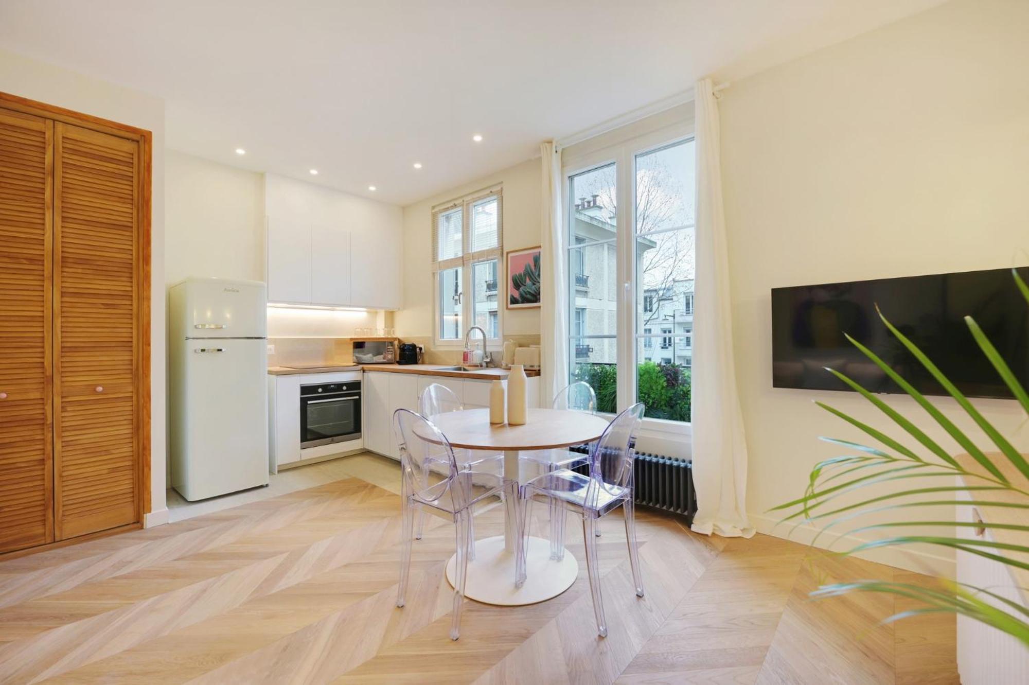 Comfy Suite By Les Maisons De Charloc Homes 布洛涅-比扬古 外观 照片