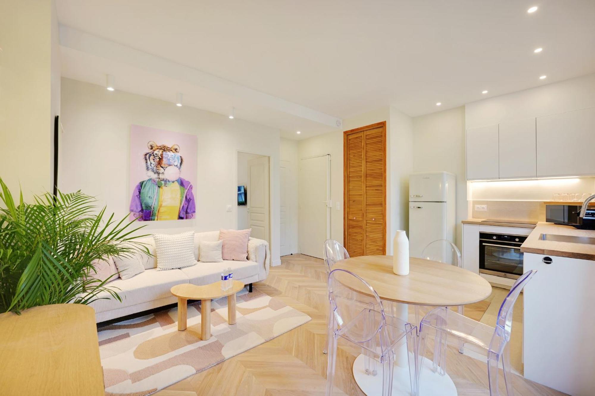 Comfy Suite By Les Maisons De Charloc Homes 布洛涅-比扬古 外观 照片